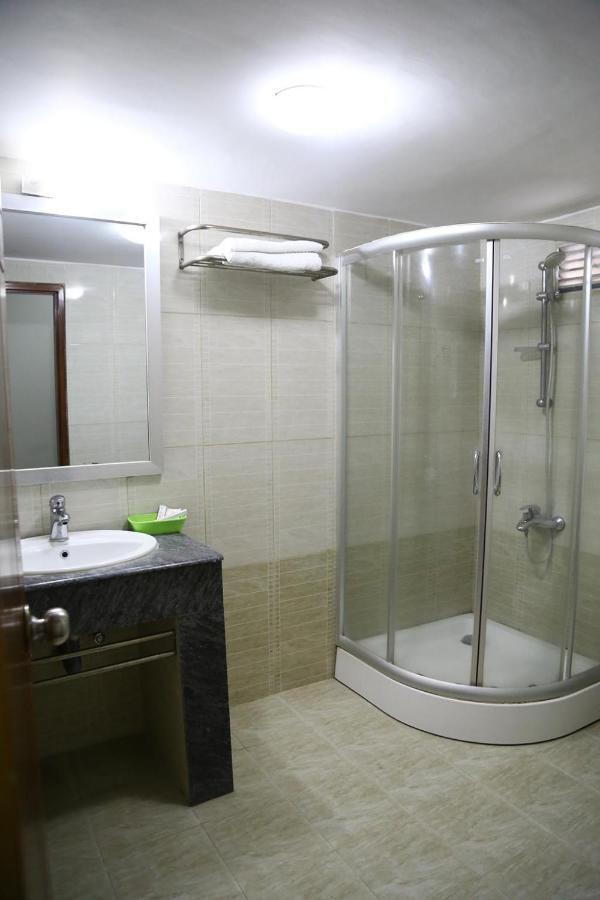 Hotel City Plaza Jessore Dış mekan fotoğraf
