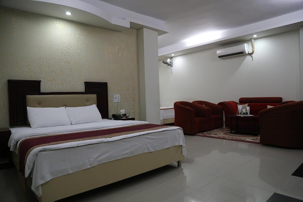 Hotel City Plaza Jessore Dış mekan fotoğraf